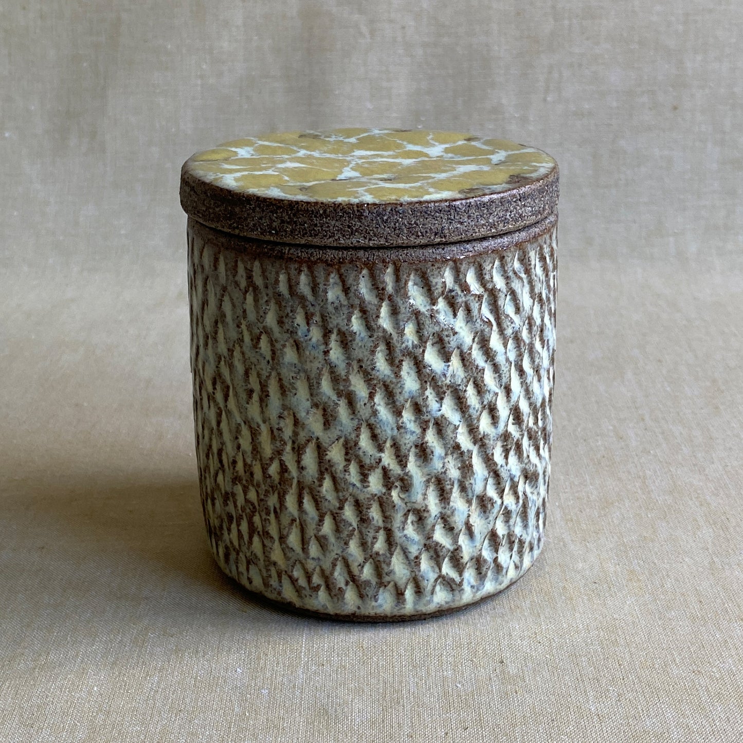 Smörklocka – Yellow Giraffe