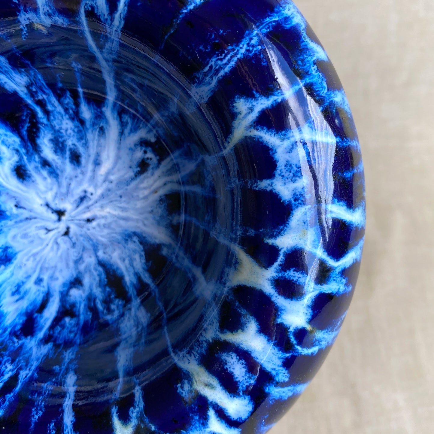 Bullig skål – Blue Leopard