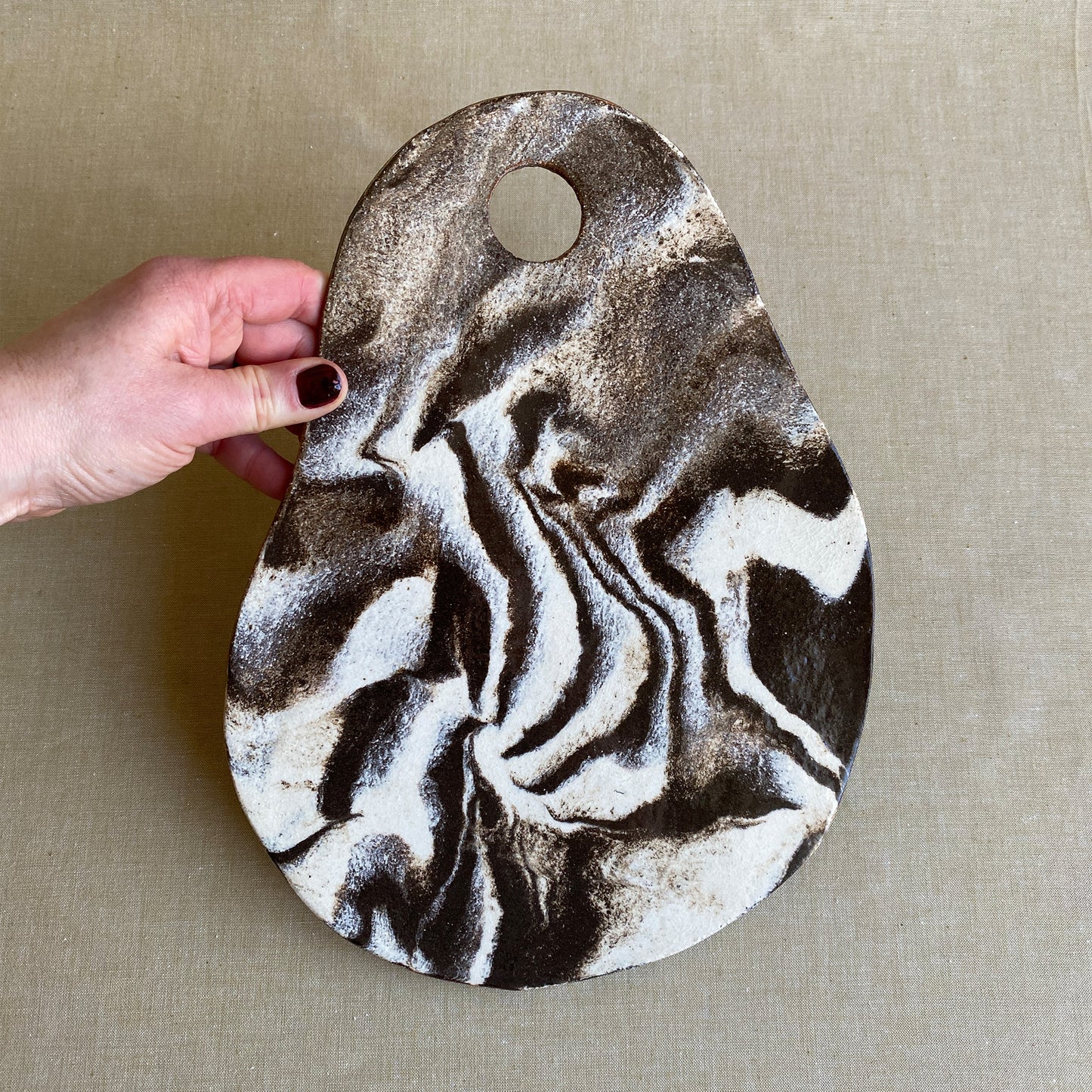 Handgjord ostbricka – S – Moon