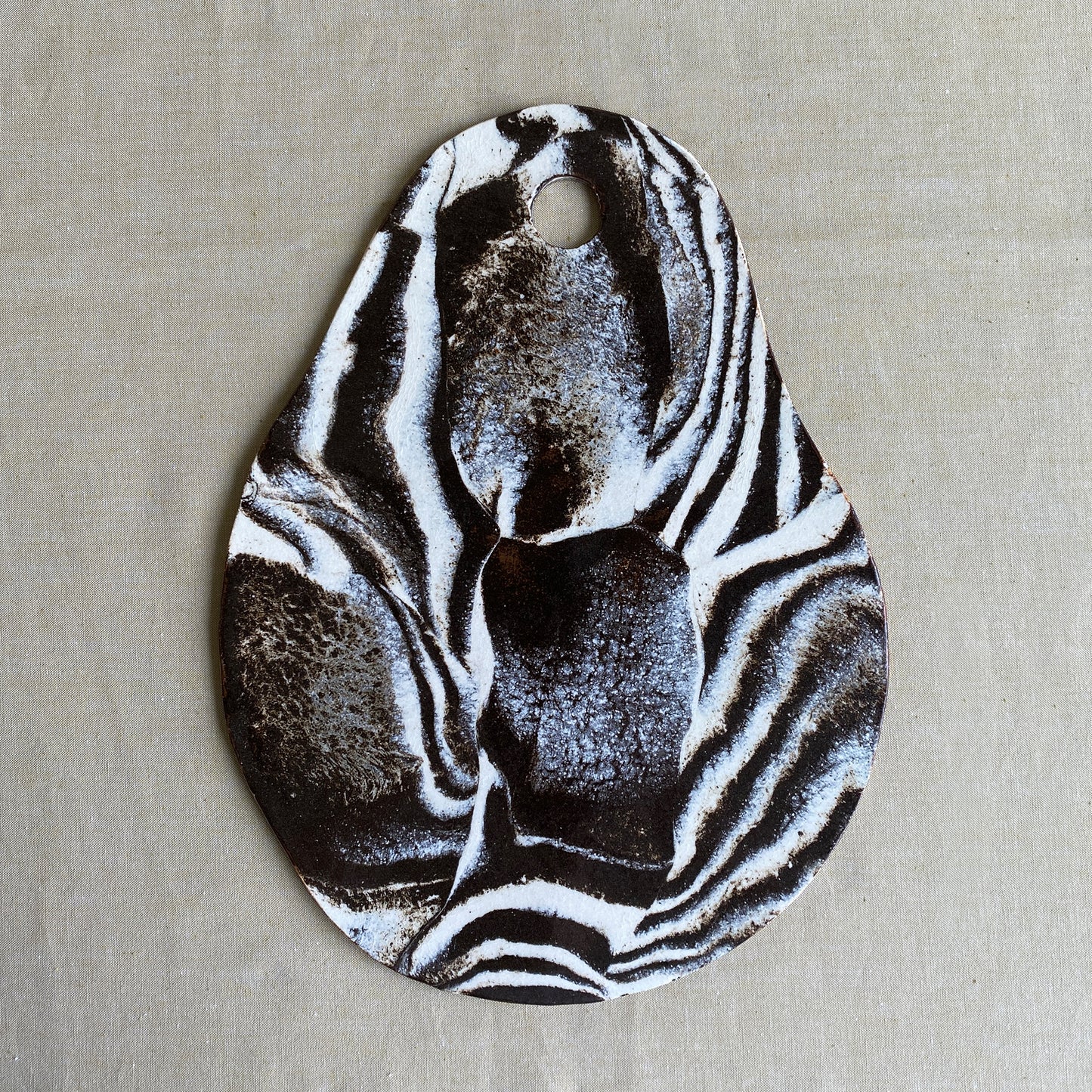 Handgjord ostbricka – M – Neptune