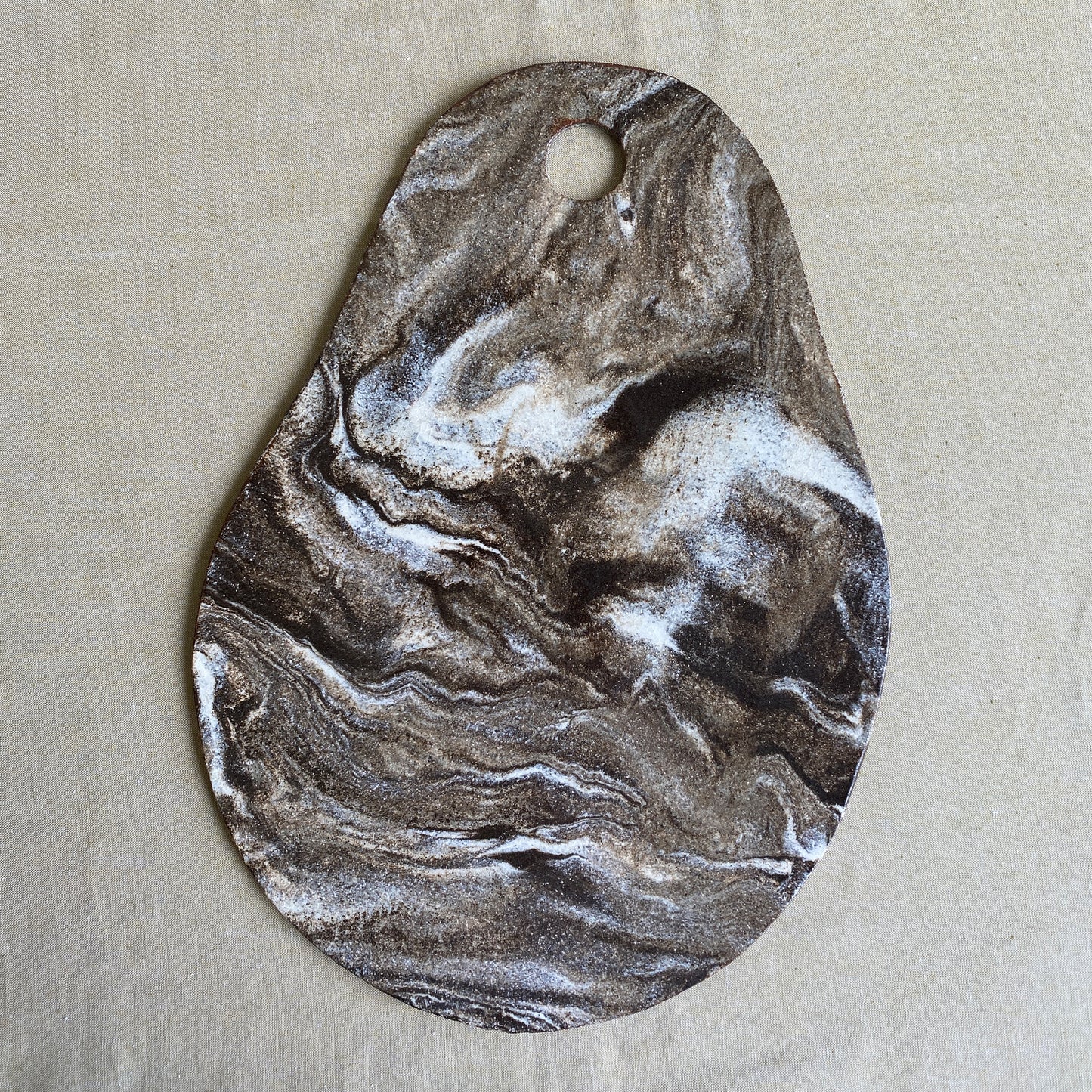 Handgjord ostbricka – M – Stardust