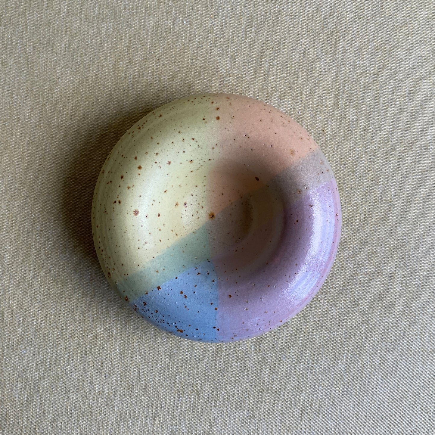 Bullig skål – Rainbow Fade