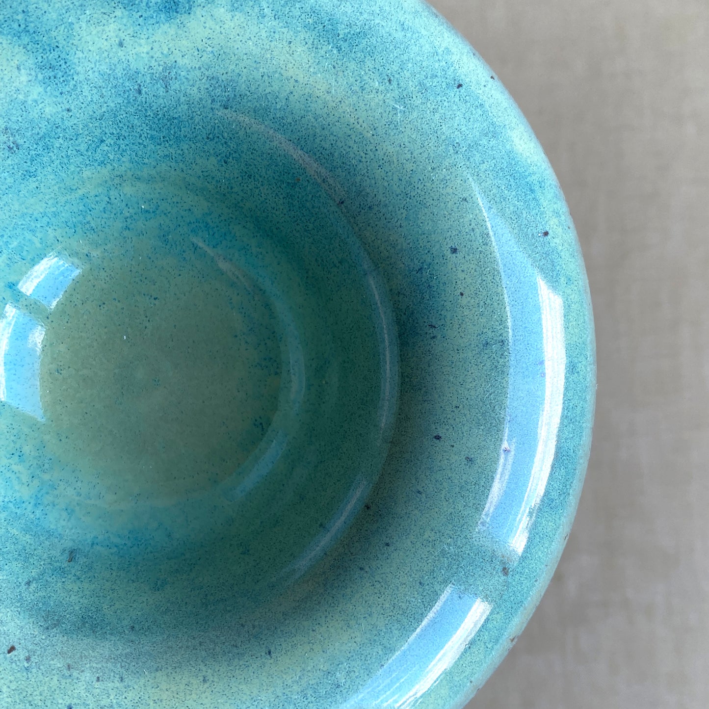 Bullig skål – Turquoise Oyster