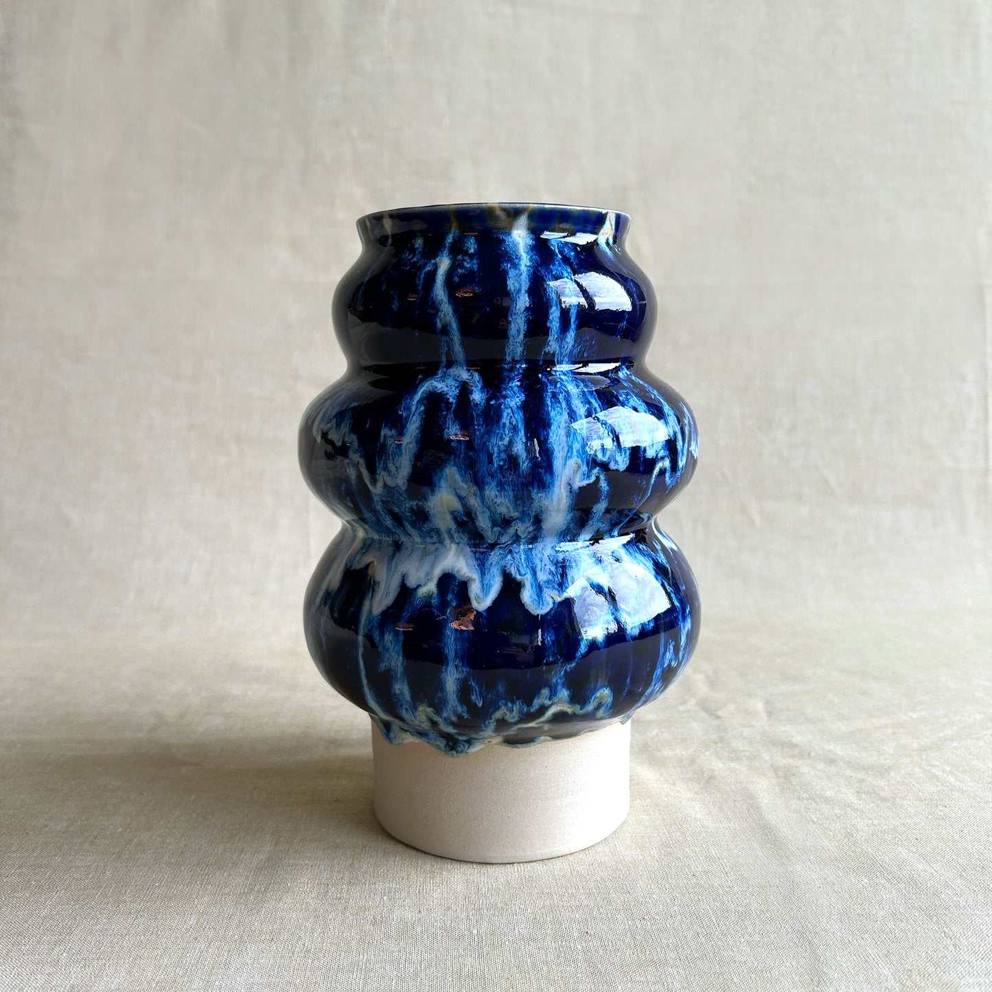 Vas – Blue Leopard